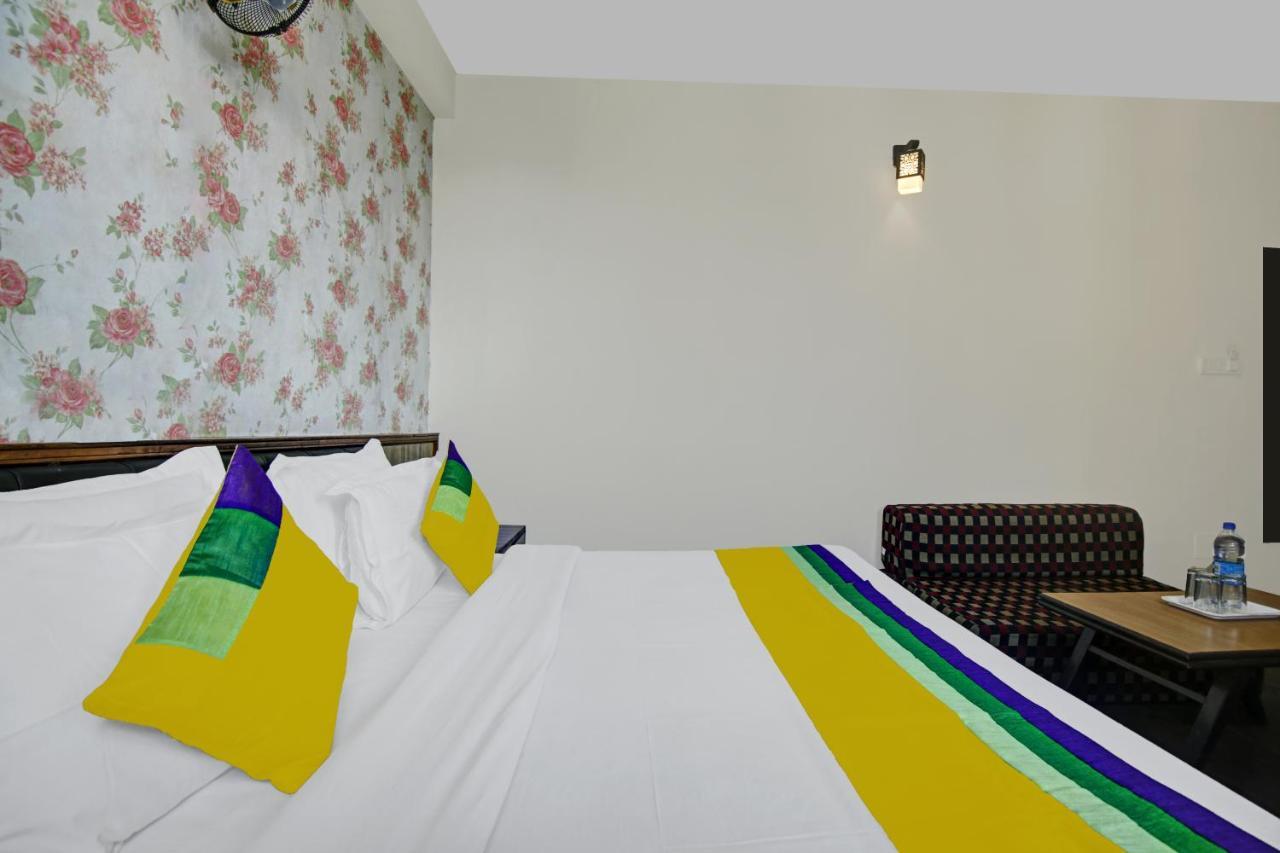 Itsy Hotels Crystal Palace With Valley View Shimla Exterior foto